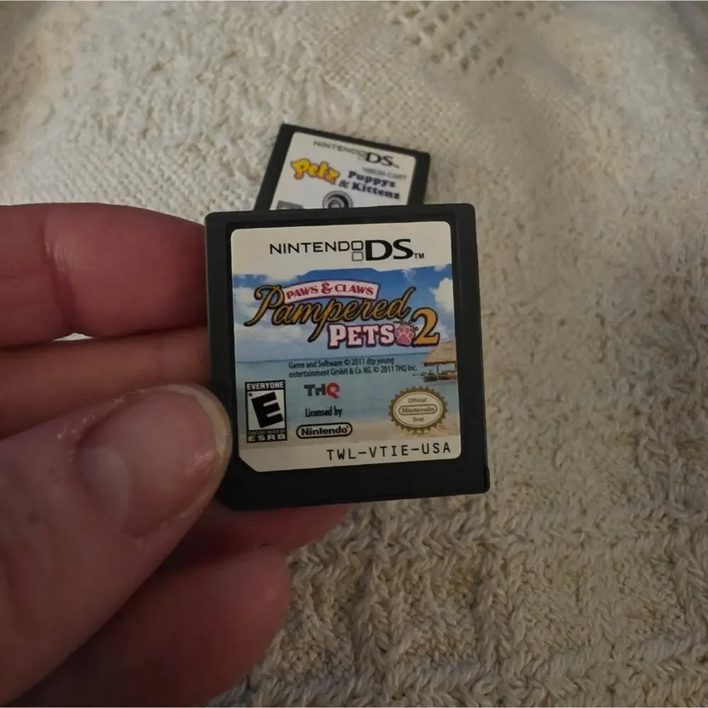 Nintendo DS Game Lot Petz Puppies & Kittens Pampered Pets 2 Paws And Claws